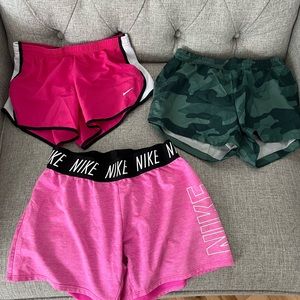 3 girls shorts